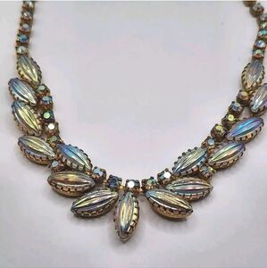 Vintage Molded Pressed Frosted Glass Necklace Aurora Borealis 14.25"